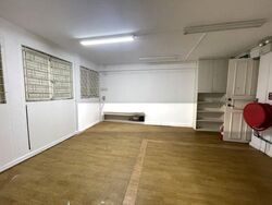 Toa Payoh Central (D12), Shop House #566869561